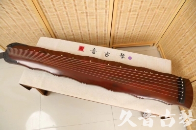 阳泉市●久音古琴  ●典藏系列20240419  [红洒金竹节]